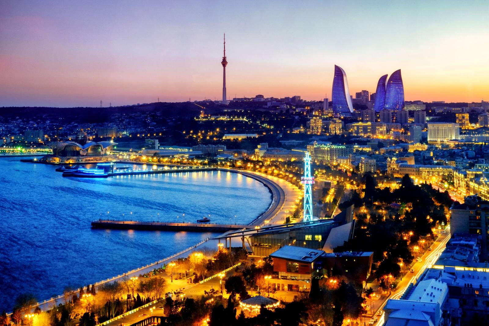 Guida turistica di Baku Guida turistica di Baku